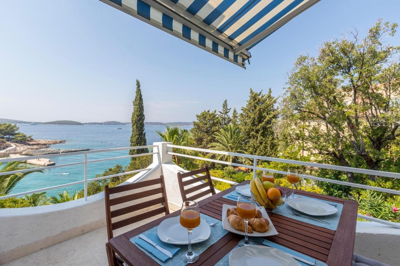 Shades Of Blue Apartma *